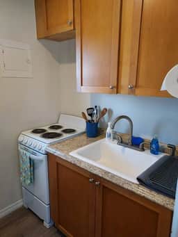 Gardenia studio apt ⭐️ 💐 Southside Village, Sarasota, Florida - Image 5