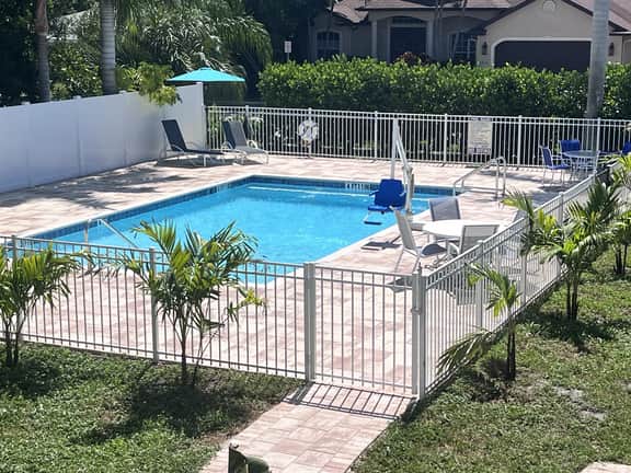Gardenia studio apt ⭐️ 💐 Southside Village, Sarasota, Florida - Image 2